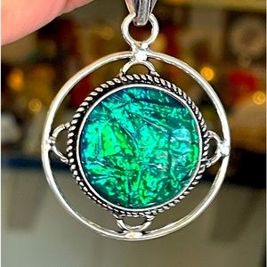 Green Australian Triplet, Opal